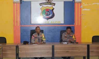 Karo-Ops-Polda-NTT-Supervisi-Operasi-Ketupat-Turangga-2025-di-Polres-Alor