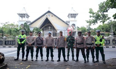 Operasi-Semana-Santa-Turangga-2025,-Kapolres-Alor-Lakukan-Pengecekan-Pengamanan-Gereja