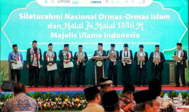 Kapolri-Hadiri-Silaturahmi-Ormas-Halal-Bihalal-MUI,-Komitmen-Perkuat-Ukhuwah-Bangsa