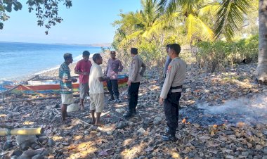 Polsek-Alor-Timur-Laksanakan-Patroli-Dialogis-dan-Sambang-Kamtibmas-di-Akobala