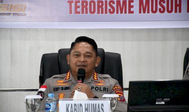 Sinergi-Tangkal-Radikalisme,-Polri-Gelar-FGD-di-Kupang-Bertema-“Teroris-Musuh-Kita-Bersama”