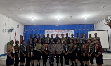 Wakapolres-Alor-Beri-Motivasi-dan-Materi-Bela-Negara-untuk-Calon-Paskibraka-2025