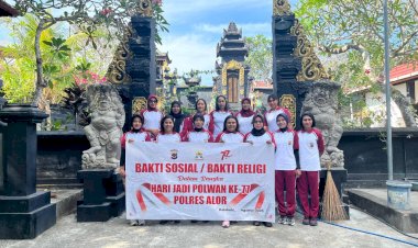 Dalam-Rangka-Hari-Jadi-ke-77,-Polwan-Polres-Alor-Gelar-Bakti-Religi-di-Rumah-Ibadah