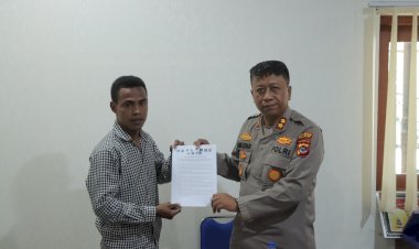 Aliansi-Pemuda-Alor-Cinta-Damai-Serahkan-20-Poin-Pernyataan-Sikap-kepada-Kapolres-Alor