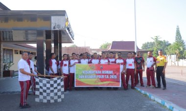 Personel-Polres-Alor-Laksanakan-Tes-Kesamaptaan-Jasmani-Semester-II-Tahun-2025-di-Mapolres-Alor