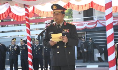 Polda-NTT-Gelar-Upacara-Sumpah-Pemuda-ke--97-dan-Apel-Kebangsaan-Ojol-Buruh:-Kapolda-Ajak-Pemuda-Jadi-Pelaku-Perubahan-untuk-Indonesia-Bersatu