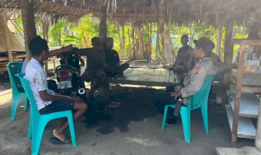 Polsek-Alor-Timur-Gelar-Patroli-dan-Sambang-Kamtibmas-di-Desa-Maritaing