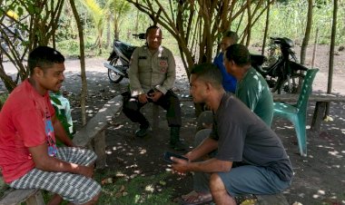Polsek-Pantar-Pererat-Kemitraan-dengan-Tokoh-Masyarakat-melalui-Kunjungan-Silaturahmi-dan-Sambang-Kamtibmas-di-Desa-Madar