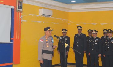 Upacara-Penyerahan-Jabatan-Kasat-Binmas-Polres-Alor-Berlangsung-Khidmat-dan-Penuh-Makna