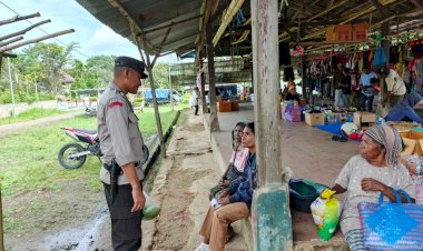 Polsek-Alor-Selatan-Intensifkan-Patroli,-Aktivitas-Pasar-Kelaisi-Timur-Aman-dan-Kondusif