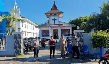 Sie-Propam-Polres-Alor-Laksanakan-Pengecekan-Personel-Pengamanan-Ibadah-di-Gereja-Prioritas