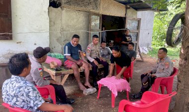 Polsek-Alor-Timur-Gelar-Patroli-Kamtibmas-dan-Sambang-Warga-di-Desa-Maritaing
