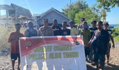 Polsek-Alor-Timur-Gelar-Jumat-Curhat-di-Desa-Maritaing,-Bahas-Kamtibmas,-Cuaca-Ekstrem,-dan-Pelayanan-SKCK