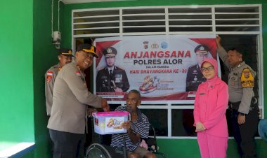 MELALUI-ANJANGSANA-HARI-BHAYANGKARA-KE-80,-POLRES-ALOR-TEBAR-KEPEDULIAN-DAN-PERKUAT-KEBERSAMAAN