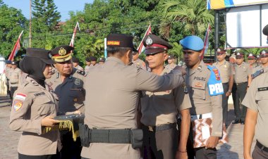 Kapolres-Alor-Pimpin-Upacara-Korps-Raport,-33-Personel-Polres-Alor-Naik-Pangkat-Periode-1--Juli-2026