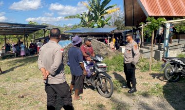 Polsek-Alor-Timur-Intensifkan-Patroli-dan-Sambang-di-Pasar-Rakyat-Naumang,-Ciptakan-Situasi-Aman-dan-Kondusif