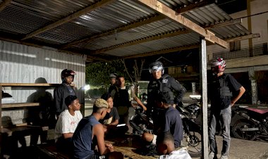 Tim-URC-Satreskrim-Polres-Alor-Intensifkan-Patroli-dan-Sambang-Kamtibmas,-Cegah-Tawuran-serta-Jaga-Situasi-Tetap-Aman-dan-Kondusif