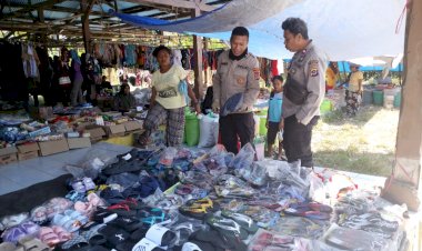 Polsek-Pantar-Barat-Intensifkan-Patroli-dan-Pengamanan-Pasar-Rakyat-Maliang,-Wujudkan-Situasi-Kamtibmas-yang-Aman-dan-Kondusif