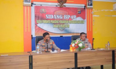 Kapolres-Alor-Pimpin-Sidang-BP4R,-Wujudkan-Pembinaan-Personel-Menuju-Keluarga-Harmonis