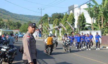 Polres-Alor-Amankan-dan-Kawal-Lomba-Gerak-Jalan-Ketepatan-Waktu-HUT-Ke-81--Kemerdekaan-RI