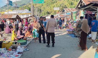 Patroli-Pasar-Tradisional-Bakalang,-Polsubsektor-Pantar-Timur-Sampaikan-Imbauan-Kamtibmas