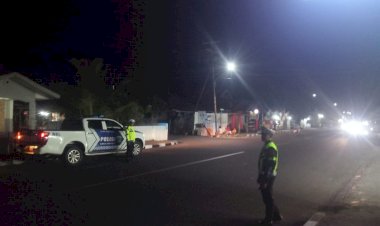 Satlantas-Polres-Alor-Gelar-Patroli-Kamseltibcarlantas,-Wujudkan-Keamanan-dan-Ketertiban-Berlalu-Lintas-di-Kota-Kalabahi