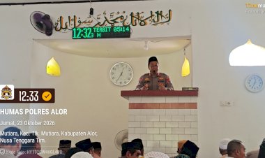 KAPOLRES-ALOR-PIMPIN-JUMAT-KELILING,-AJAK-MASYARAKAT-TANGKAL-HOAKS-DAN-JAGA-KAMTIBMAS