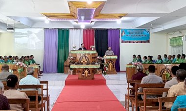 Minggu-Kasih-Polres-Alor,-Wakapolres-Ajak-Orang-Tua-Awasi-Pergaulan-Anak-dan-Masyarakat-Bersama-Jaga-Kamtibmas
