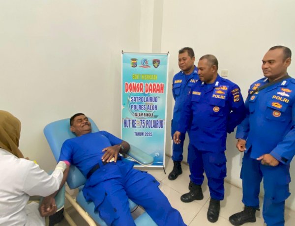 Satuan Polairud Polres Alor Gelar Donor Darah di RSUD Kalabahi Sambut HUT ke - 75 Polairud