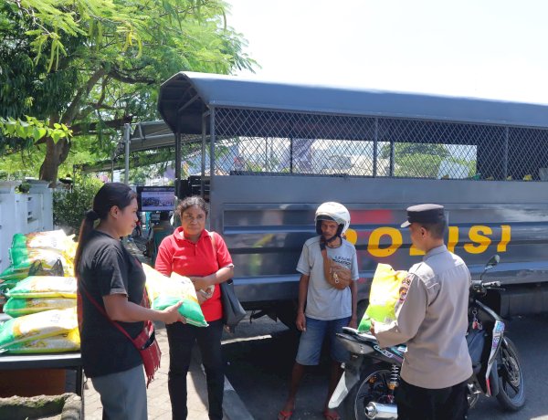 Polres Alor Bersama TNI dan Bulog Gelar Gerakan Pangan Murah Beras SPHP di Kalabahi