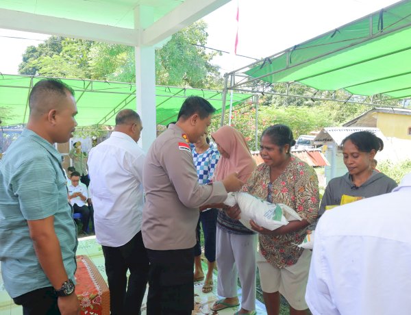 Kapolres Alor Hadiri Launching Penyaluran Bantuan Pangan Tahun 2026 di Kelurahan Kabola