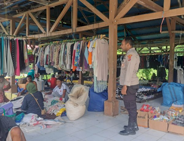 Polsek Pantar Barat Gelar Patroli Dialogis, Amankan Aktivitas Pasar Maliang Tetap Kondusif