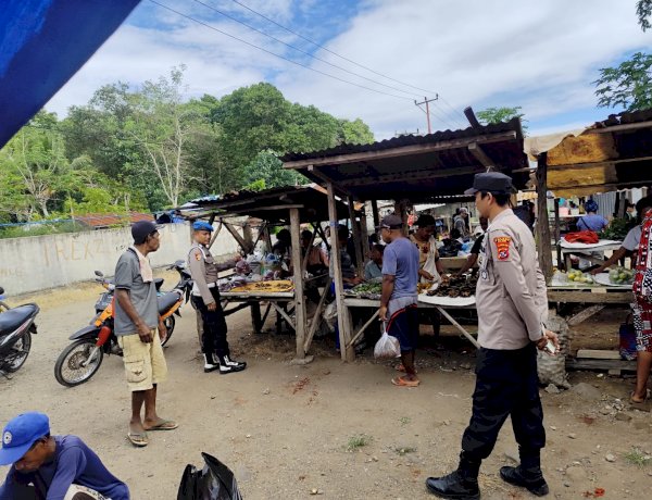 Polsek Alor Timur Laut Intensifkan Patroli dan Pengamanan Pasar Rakyat Nailang