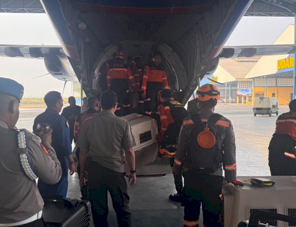 Terus Bergerak Cepat, Polri Kembali Kirim K9, Obat-obatan dan 3.4 Ton Bantuan ke NTT*