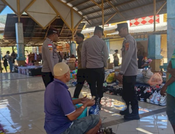 Polsek Alor Selatan Intensifkan Patroli Pasar, Pastikan Aktivitas Warga Berjalan Aman