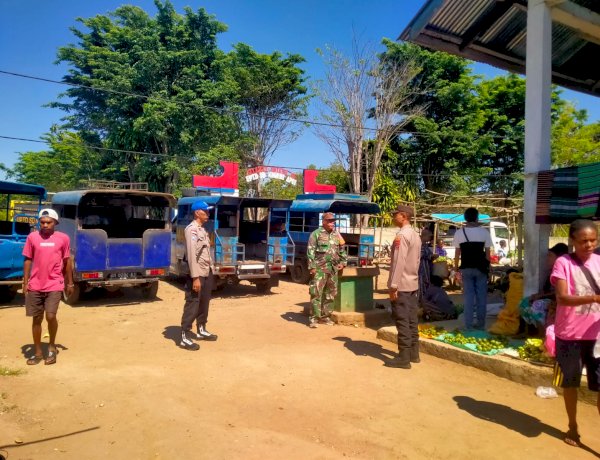 Polsek Alor Selatan Laksanakan Patroli dan Pengamanan Pasar Apui, Pastikan Aktivitas Masyarakat Berlangsung Aman dan Kondusif