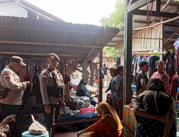 Polsek Pantar Patroli Dialogis di Pasar Kabir, Sampaikan Pesan Kamtibmas kepada Masyarakat