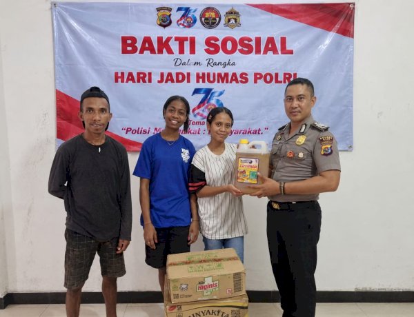 Sambut HUT Humas Polri ke-75, Humas Polres Alor Salurkan Bantuan Sembako kepada Masyarakat