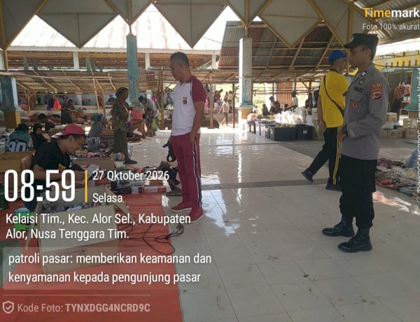 Polsek Alor Selatan Gelar Patroli dan Pengamanan Pasar Apui, Pastikan Aktivitas Jual Beli Aman dan Kondusif