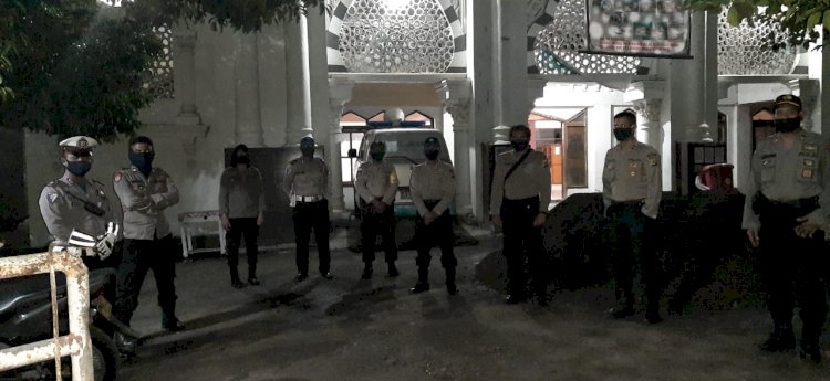 Cegah Penyebaran Covid-19, Polres Alor Imbauan Warga Untuk Tarawih Dirumah