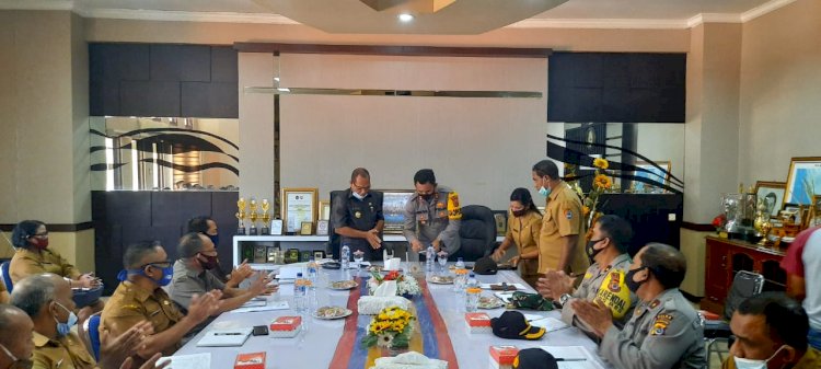 Pemkab Alor Hibahkan Tanah Kepada Polres Alor