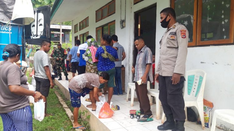 Polsek Alor Barat Laut Melaksanakan Pengamanan Kegiatan Pasar Murah