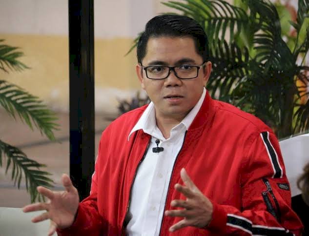 Ingatkan Masa Pensiun ke Presiden, DPR Sebut Sikap Idham Azis Perwujudan Promoter