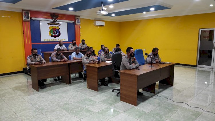 Polres Alor Mengikuti Vicon Commander Wish Kapolri