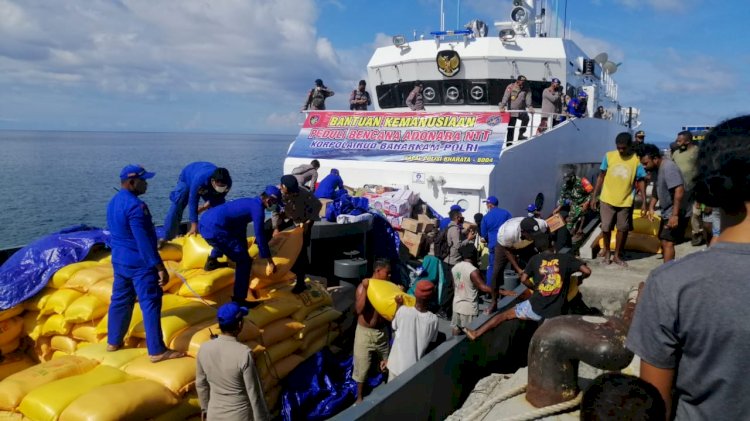 Kapal Bharata Korpolairud Mabes kirim bantuan ke ATL dan Altim
