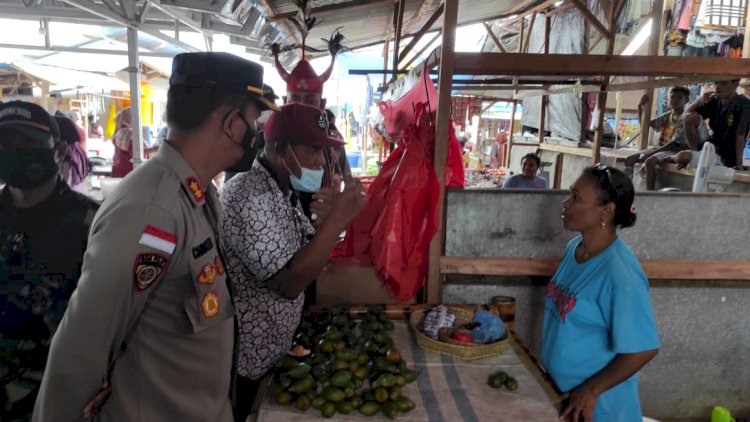 Polres Alor Bersama Instansi Terkait Berikan Himbauan dan Ajakan Untuk Mengikuti Vaksinasi Masal