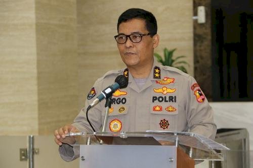 Panglima TNI dan Kapolri Keliling Jabar, DIY, Jatim dan Jateng Tinjau Vaksinasi Massal dan Pos Penyekatan