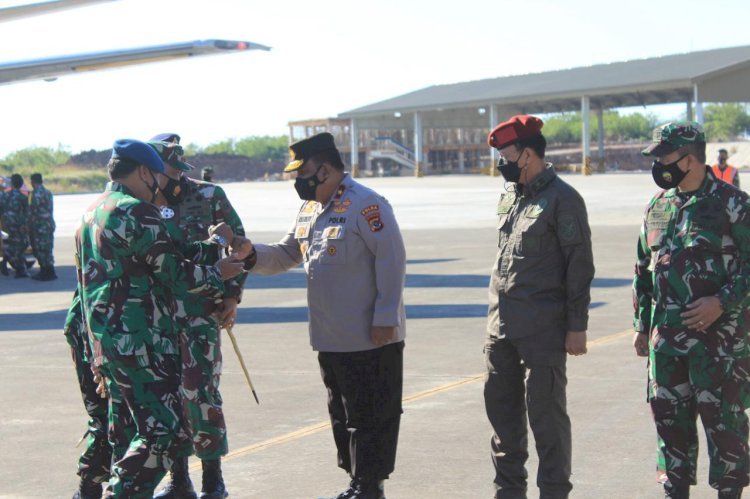 Headline Wakapolda NTT Hadiri Penyambutan Kunjungan Kerja Pangkoopsau II di Lanud El Tari Kupang