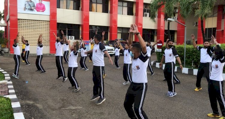 Pimpin Olahraga Mandiri, Kabidhumas Polda NTT Ingatkan Anggota Jaga Imun Tubuh