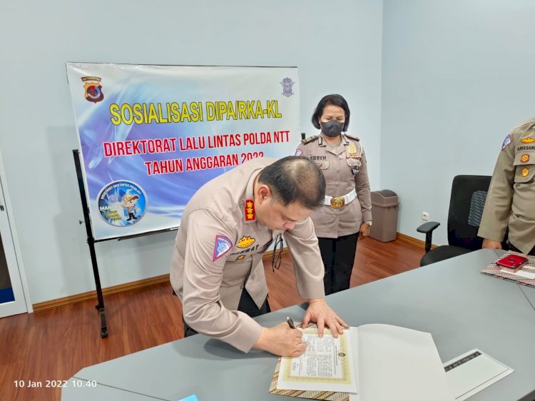 Sosialisasi DIPA T.A. 2022, Dirlantas Polda NTT Minta Anggota Dukung Kegiatan dan Program Kerja